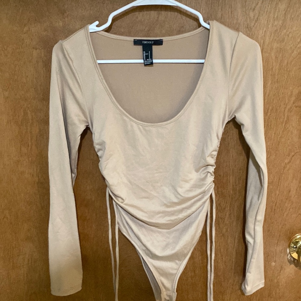NEVER WORN GOING OUT BODY SUIT
